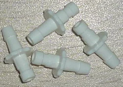 Plastic Connector for NIBP Cuff — view 2